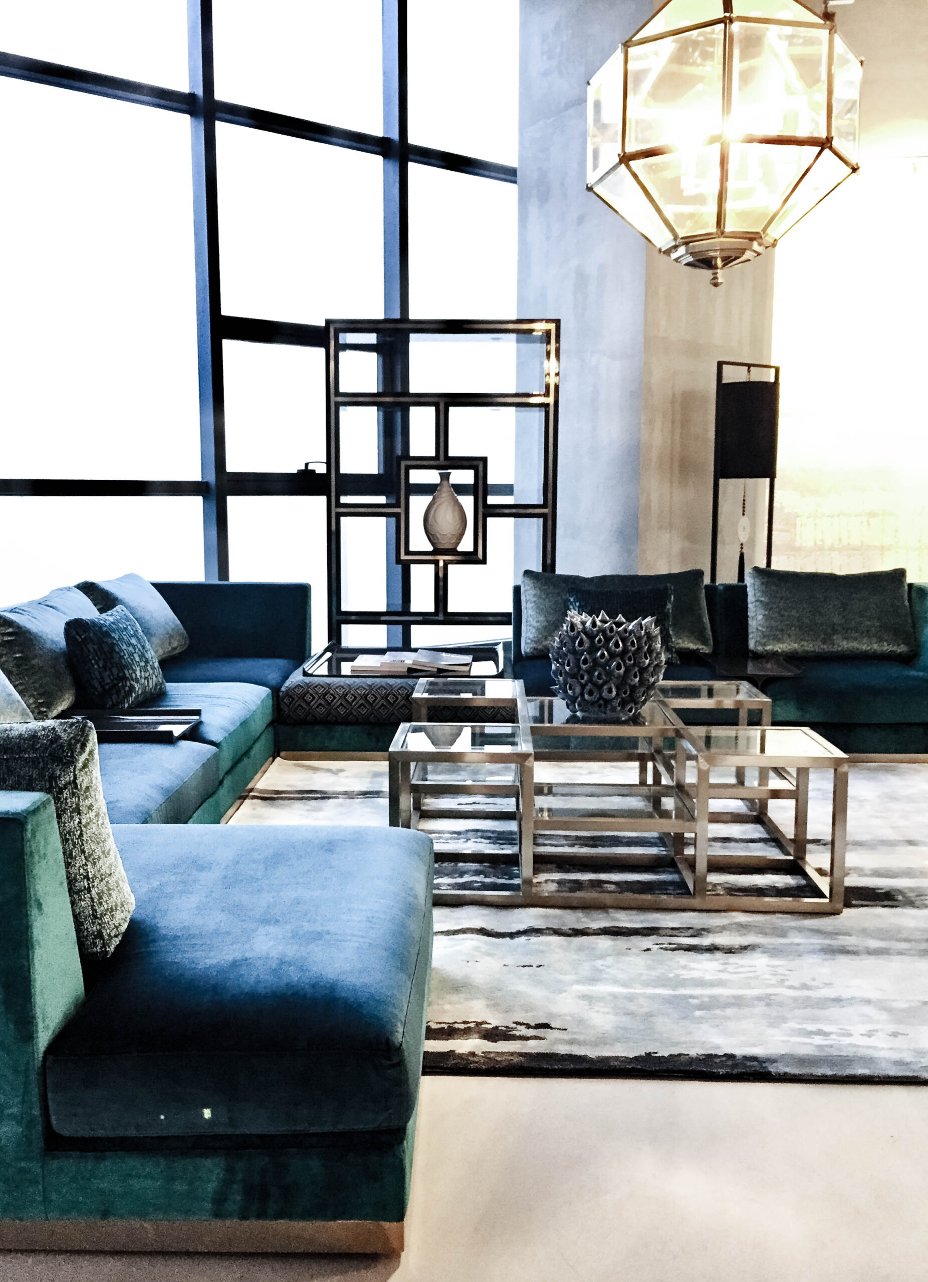 JAMBROS SHOWROOM