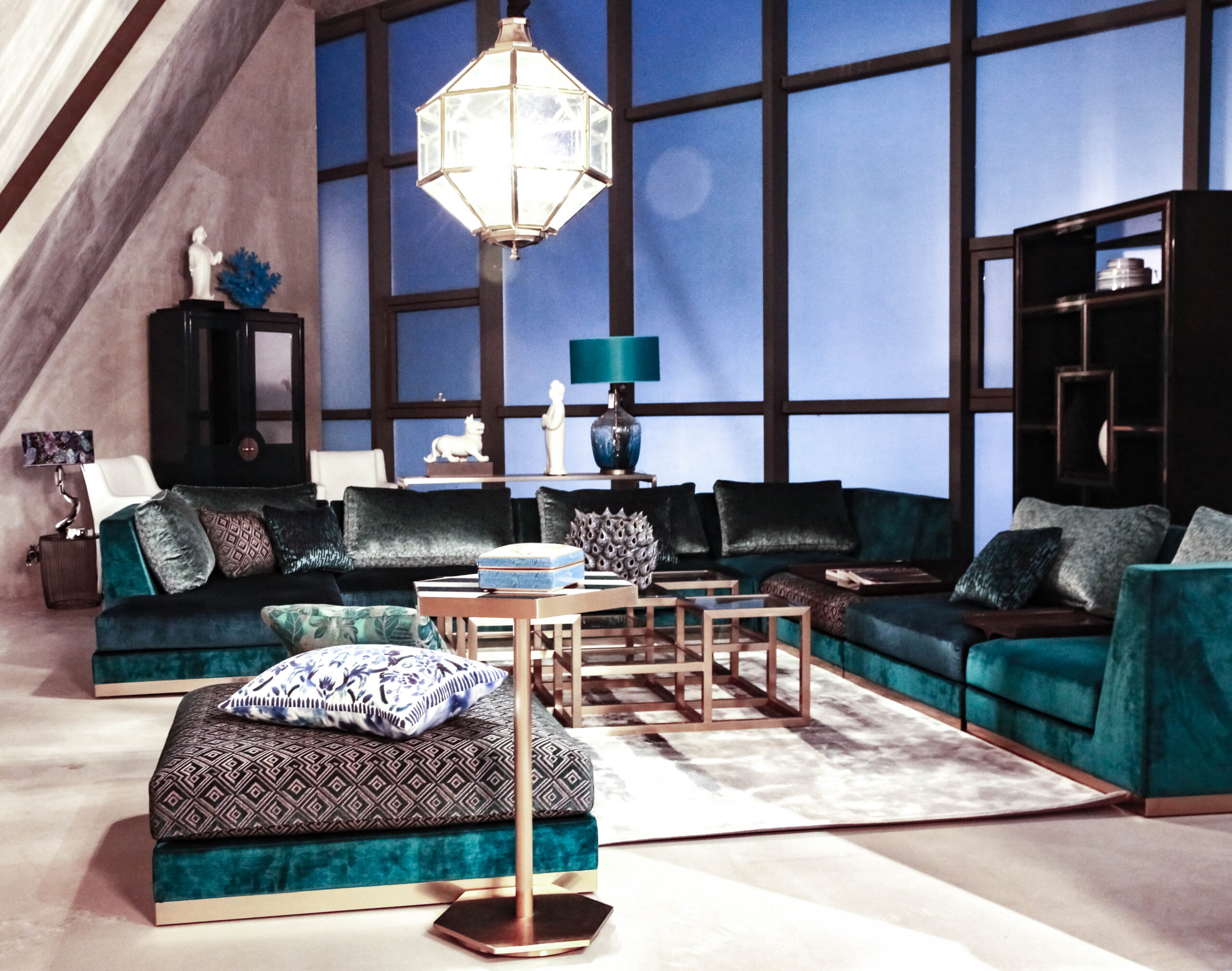 JAMBROS SHOWROOM