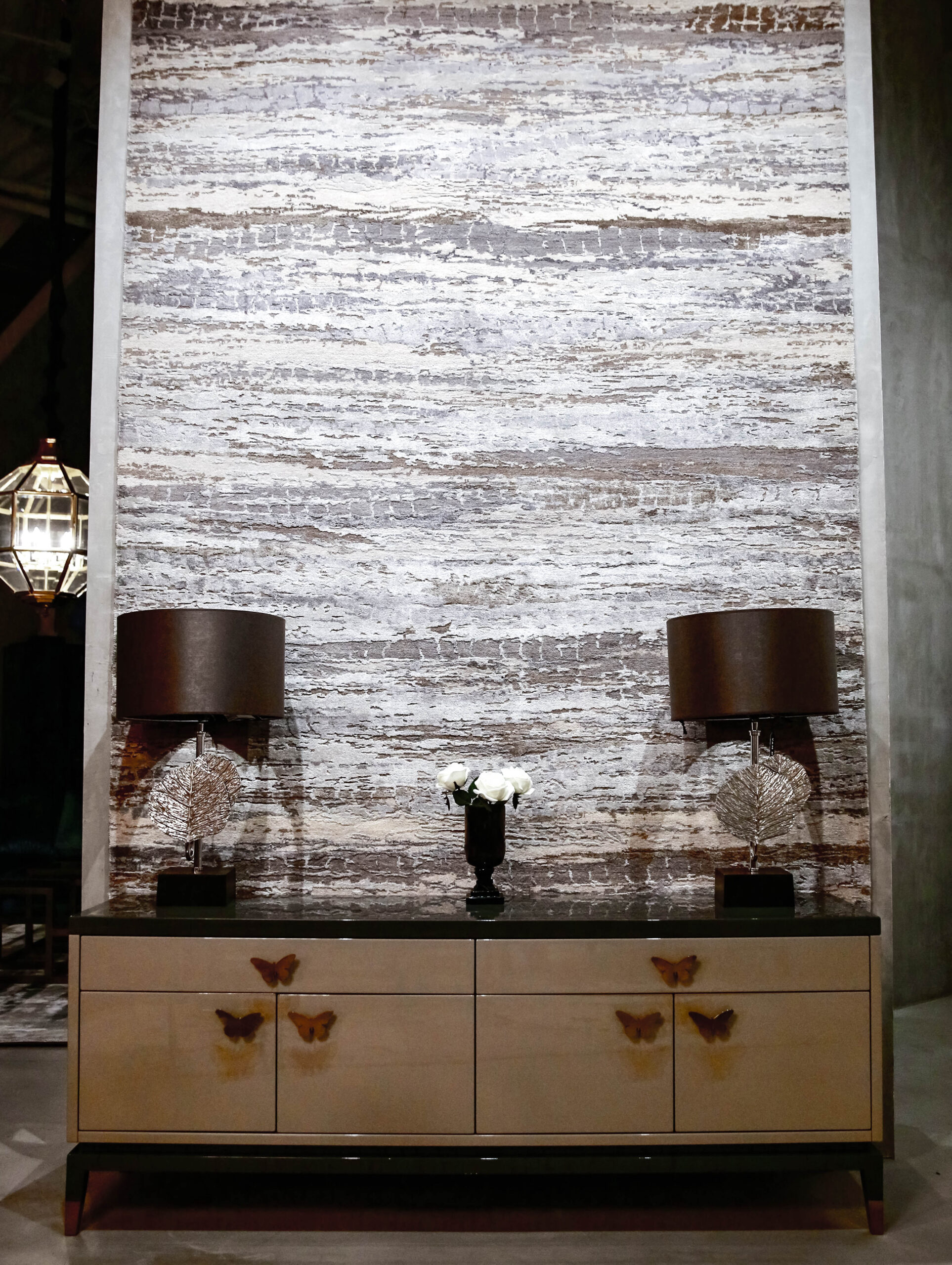 JAMBROS SHOWROOM