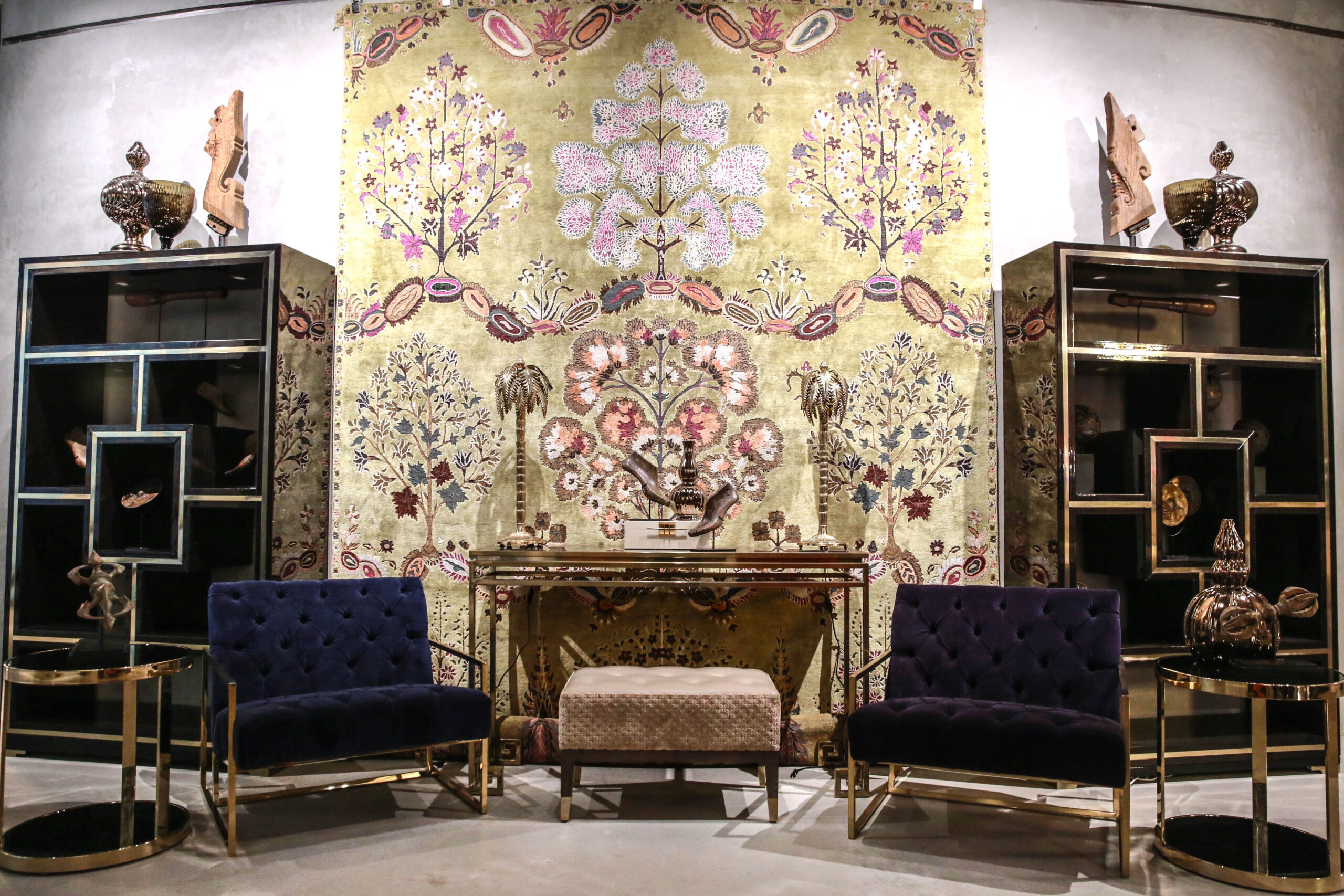 JAMBROS SHOWROOM