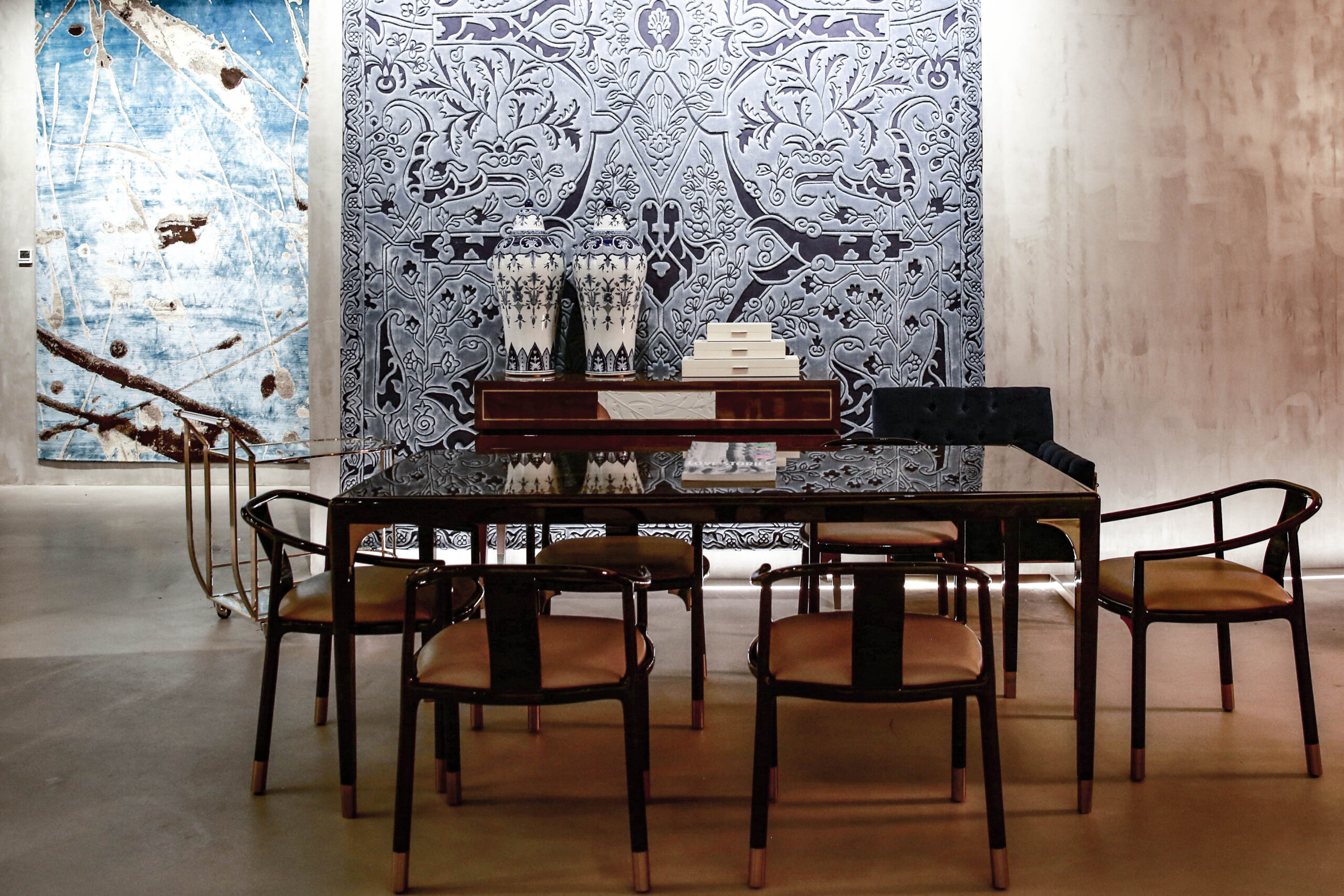 JAMBROS SHOWROOM