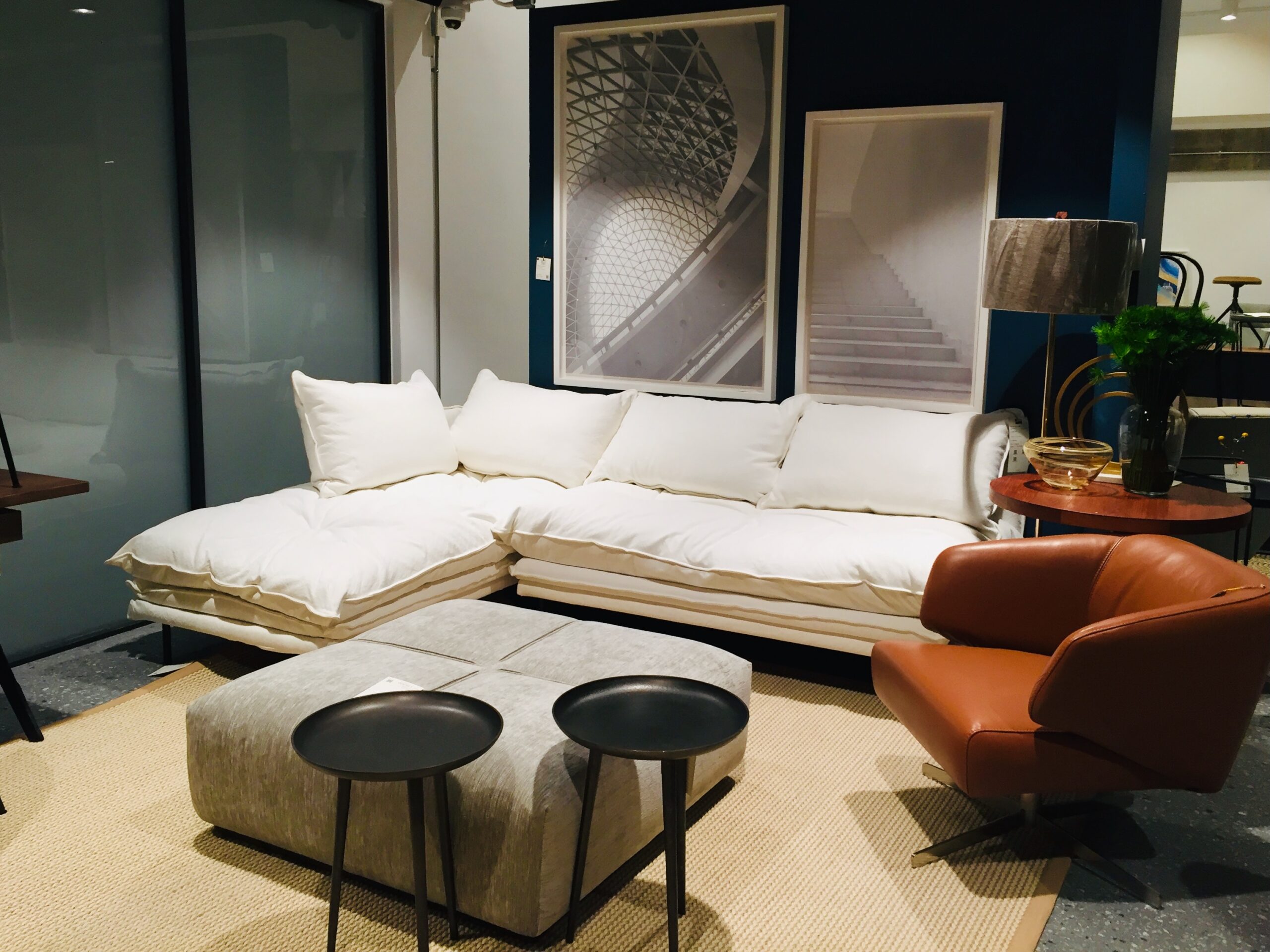OUTLET 61 SHOWROOM