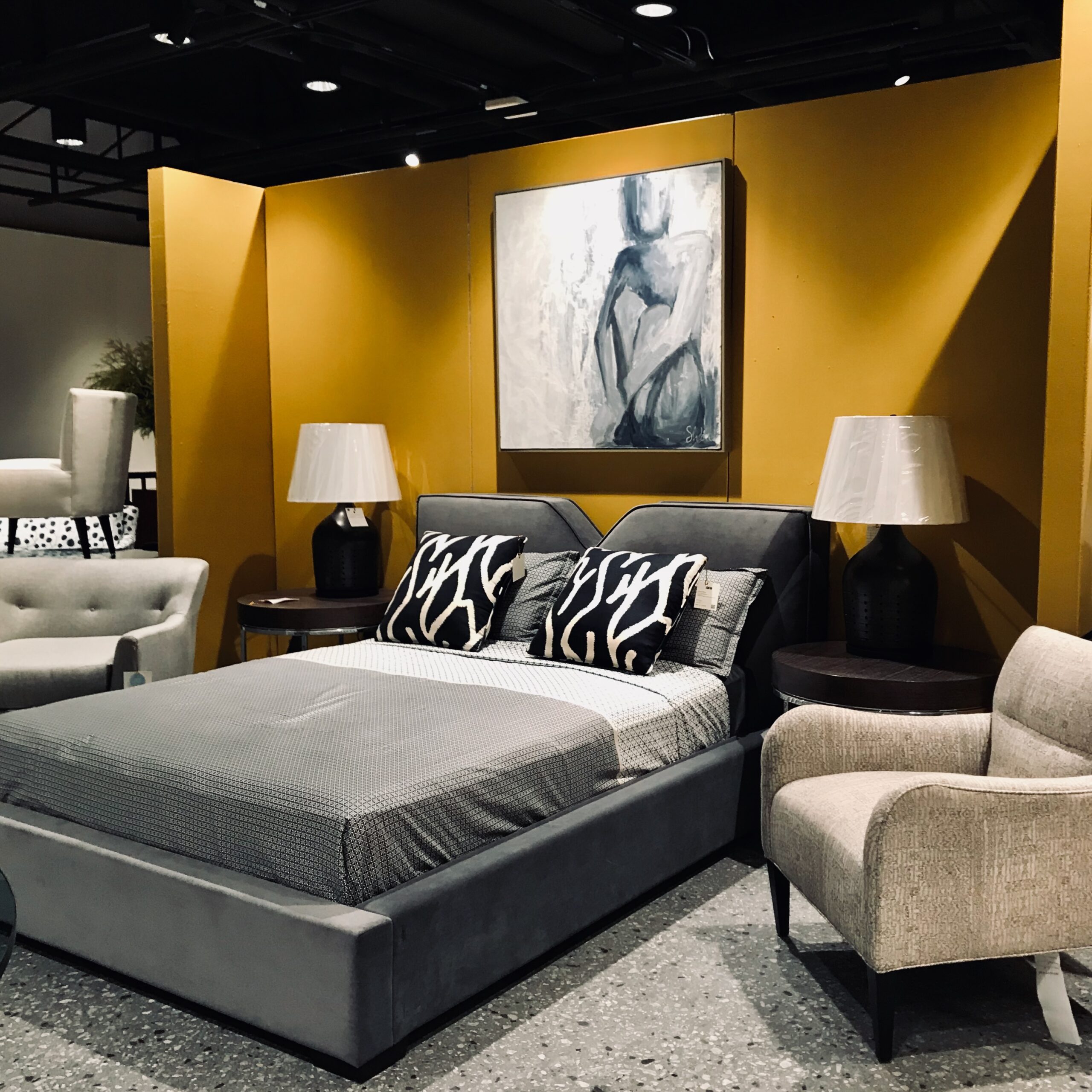 OUTLET 61 SHOWROOM 2020