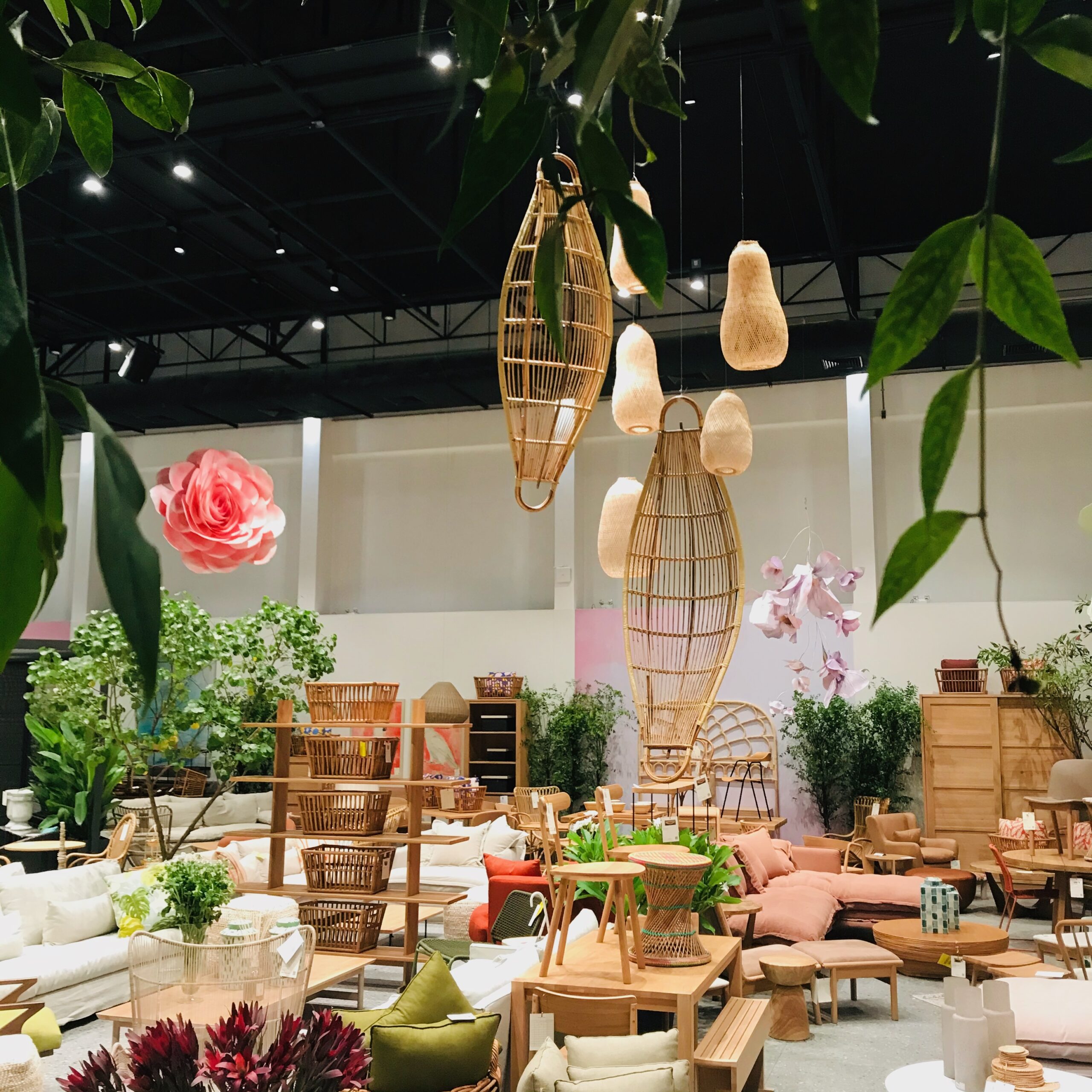 OUTLET 61 SHOWROOM 2020