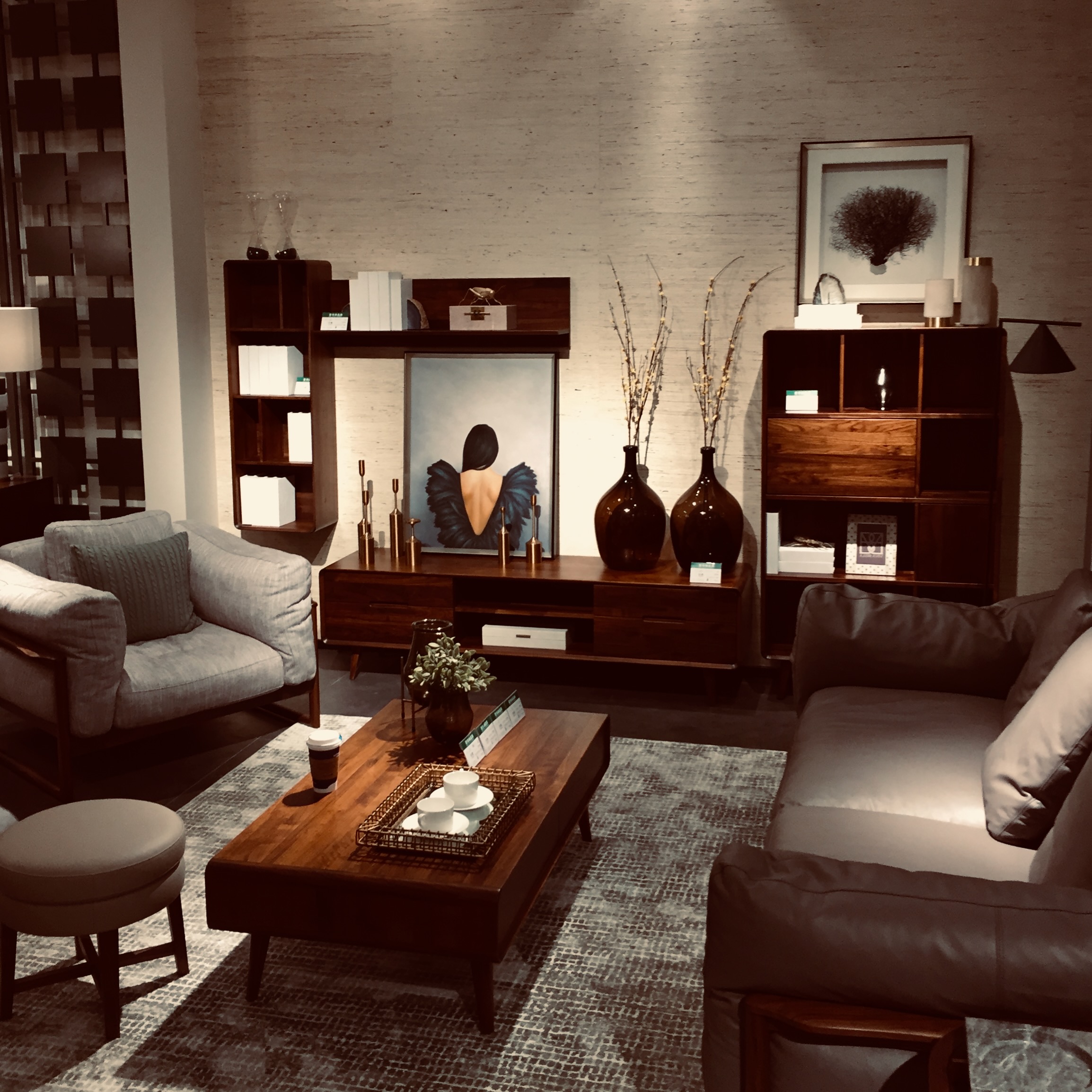 TASTE OF LIFE SHOWROOM