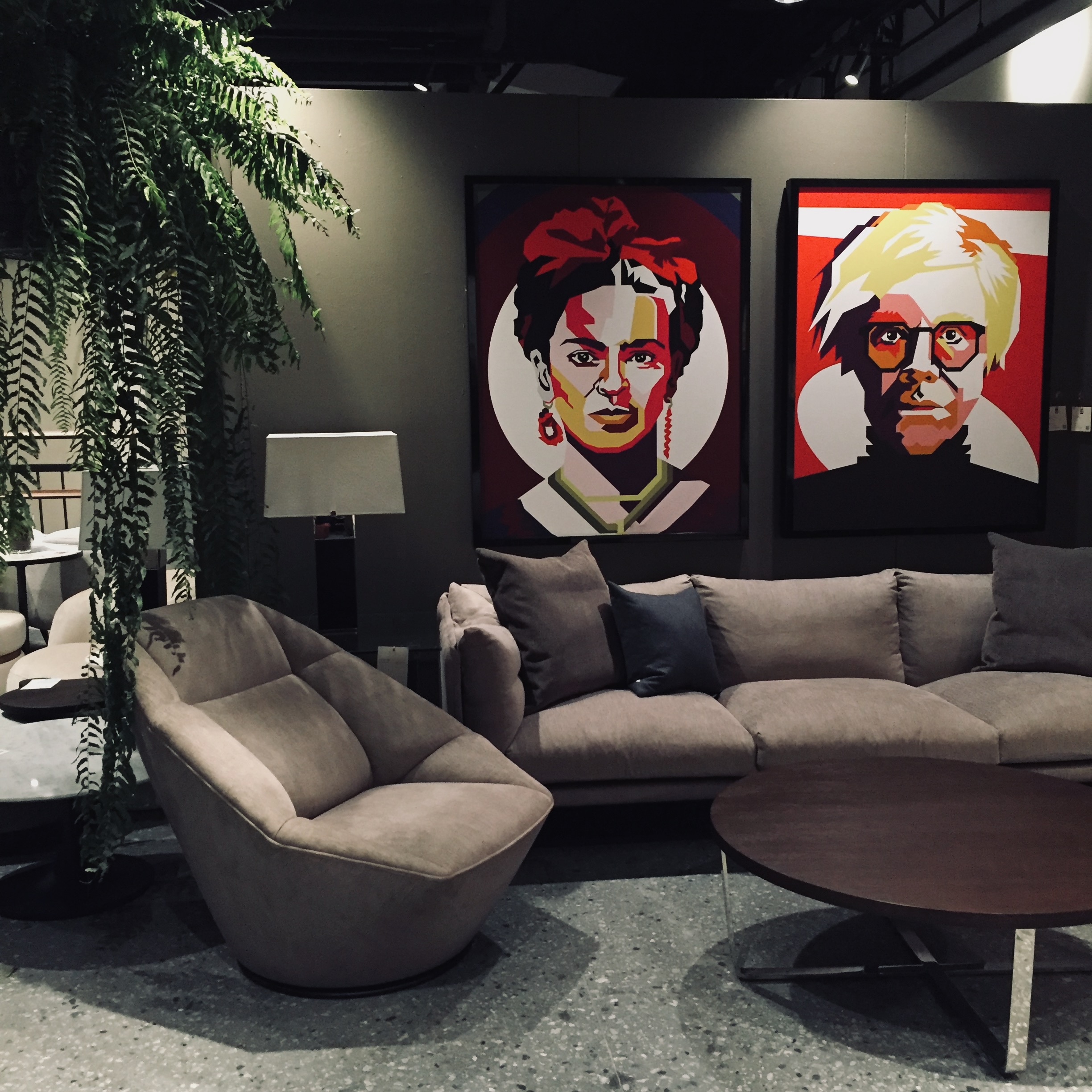 OUTLET 61 SHOWROOM 2020